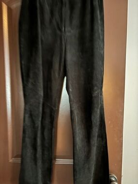 Straight Leg Women's Leather/suede Pants in Black